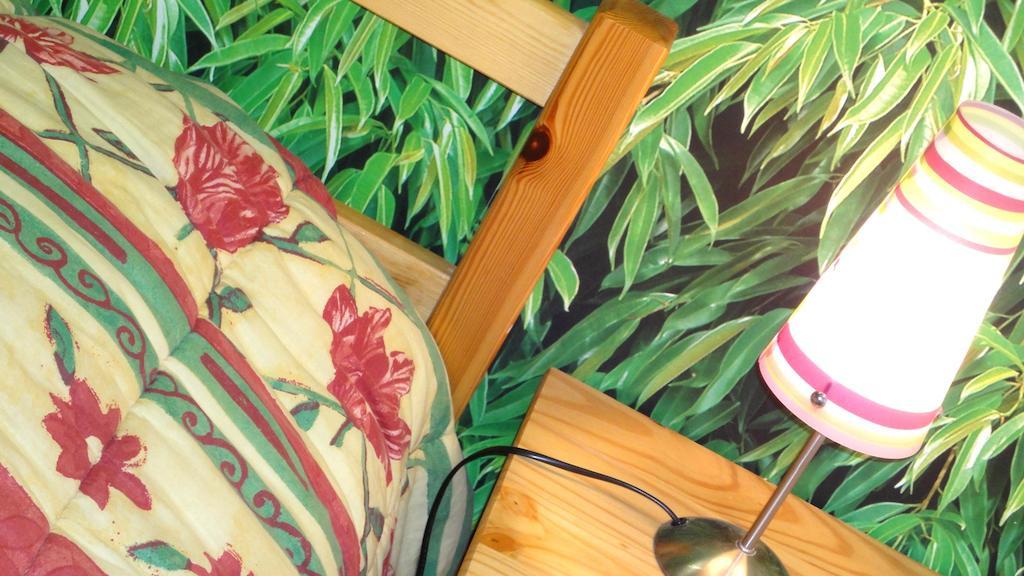Les Chemins Verts Buissard Habitación foto